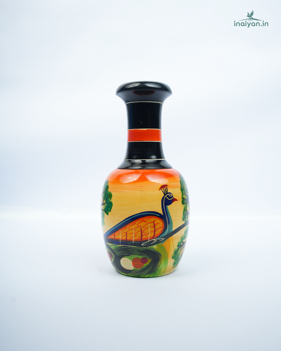 Hand Hand-Painted Wooden Lacquer Peacock Flower Vase