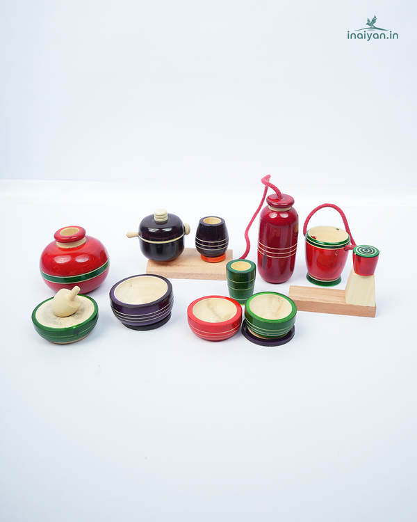 Traditional Wooden Kitchen Playset (Choppu Saman)
