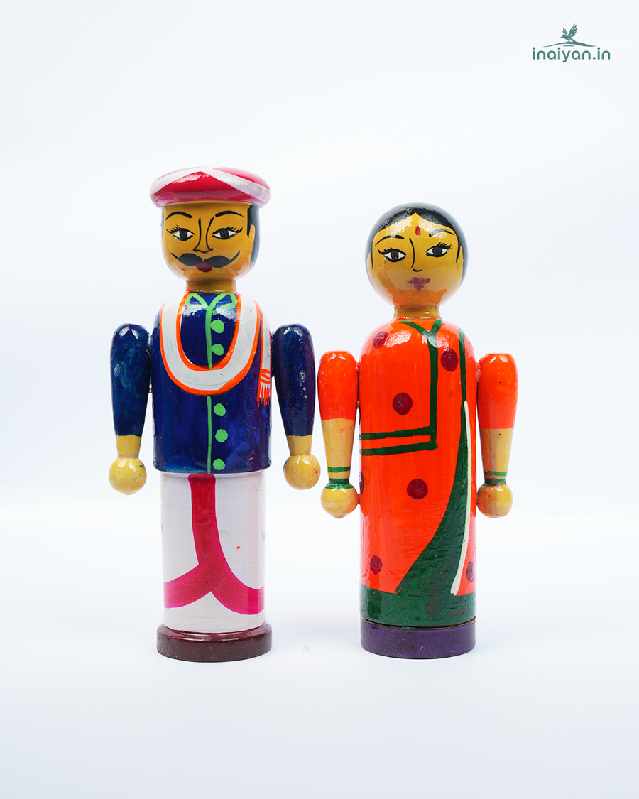 Hand-Painted Traditional Couple Dolls