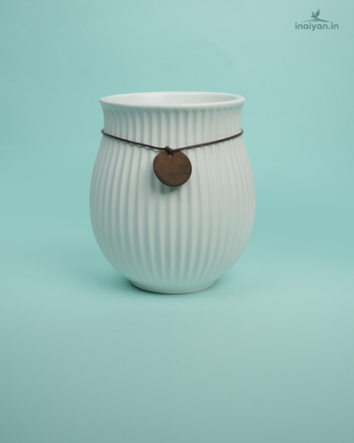 Coin-Charm Ribbed Grey Ceramic Planter