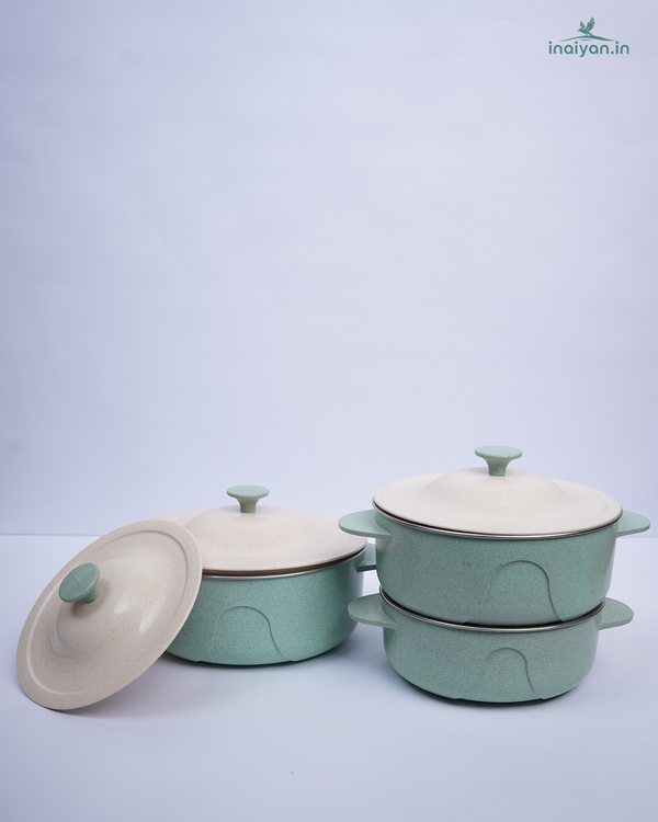Eco Casserole Set of 3 - Natural with Lids - Set of 3 (1000+750+500ml)