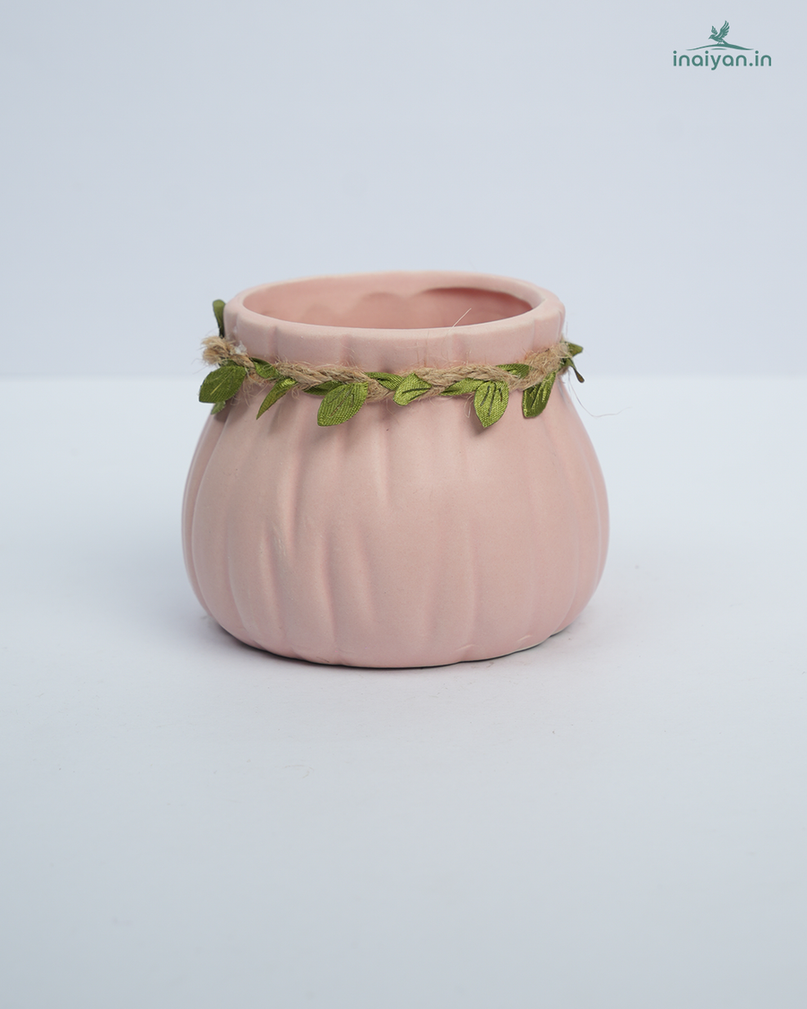 Cream Rose-Crown Ceramic Mini Garden Pot
